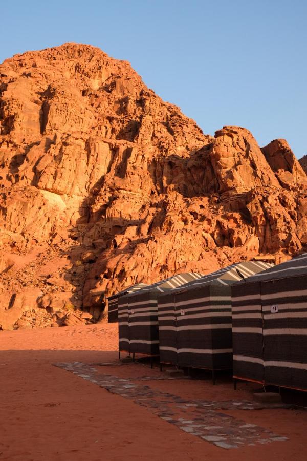 Wadi Rum Fig Tree Camp מראה חיצוני תמונה